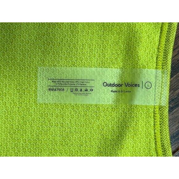 Outdoor Voices Pique Tank Top Seamless Sleeveless Lightweight Apple Green L NEW - Picture 5 of 9